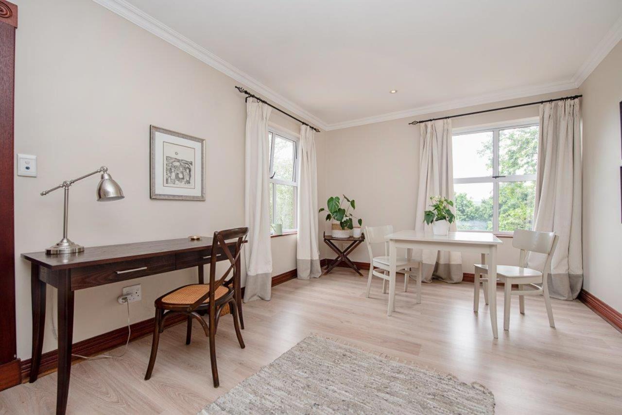Wild Olive Executive Suite Johannesbourg Extérieur photo
