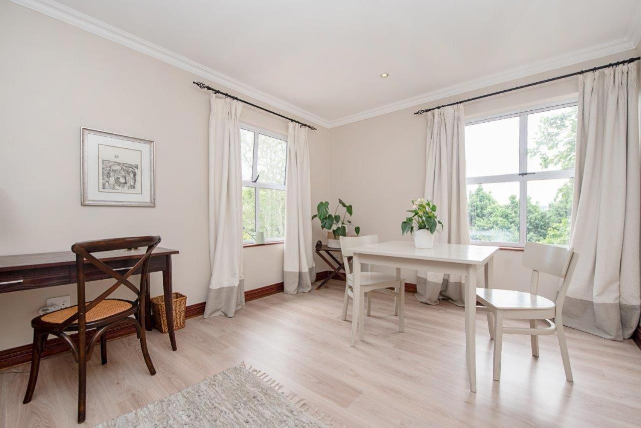 Wild Olive Executive Suite Johannesbourg Extérieur photo