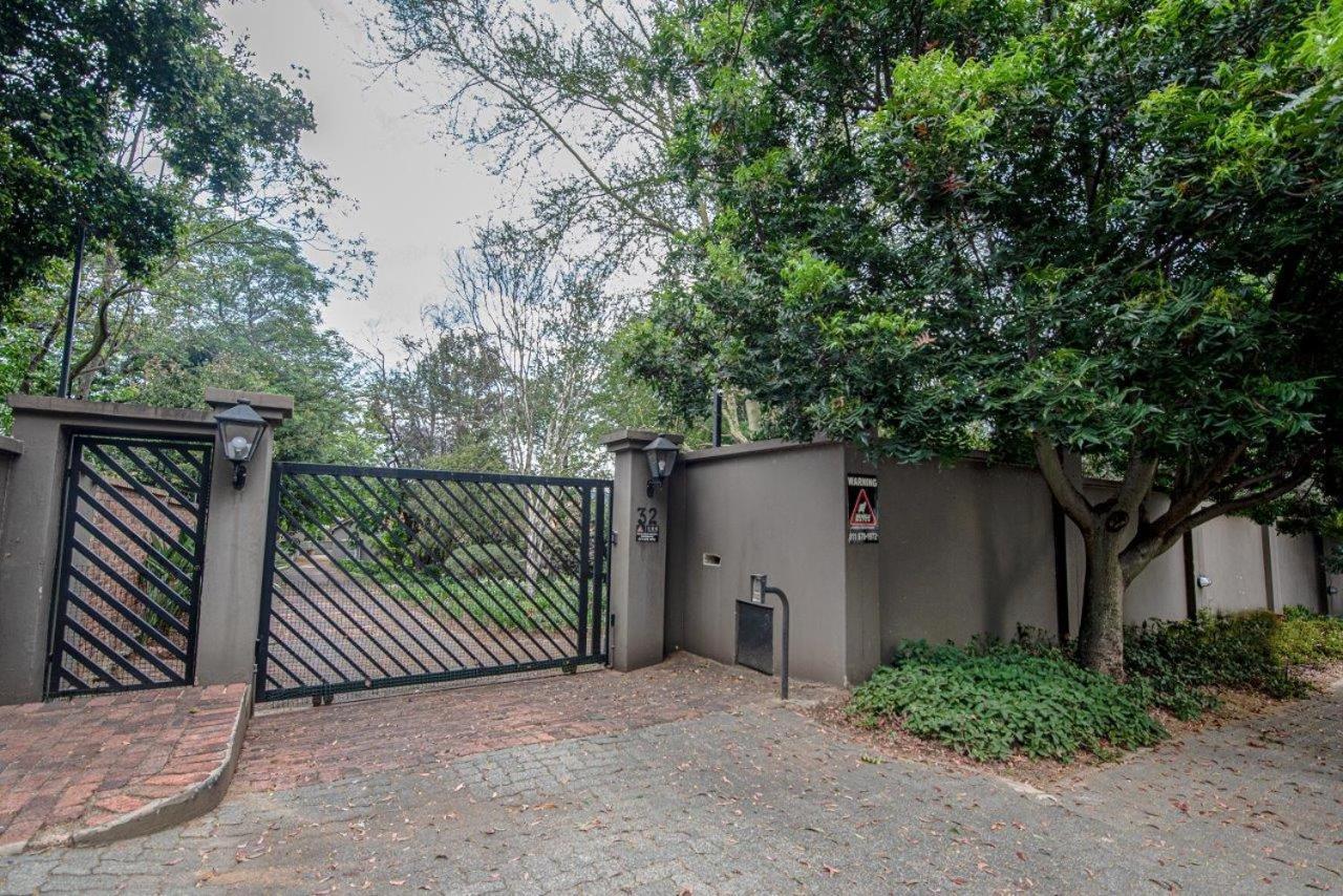 Wild Olive Executive Suite Johannesbourg Extérieur photo